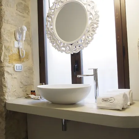 Terrazzani לינה וארוחת בוקר קומיסו