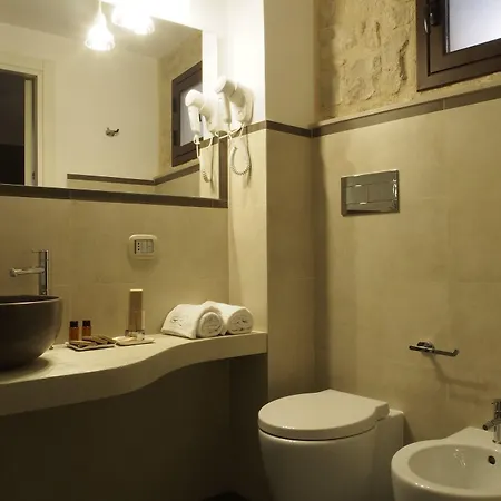 Terrazzani 3* קומיסו