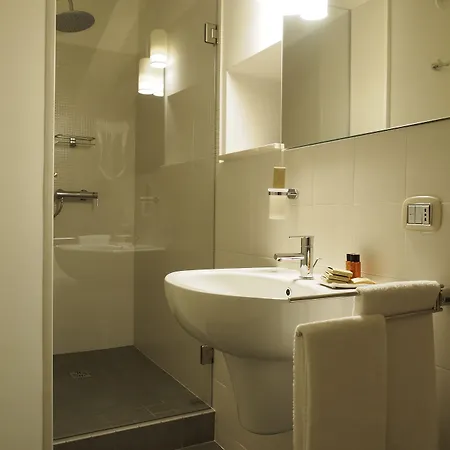 Terrazzani 4*